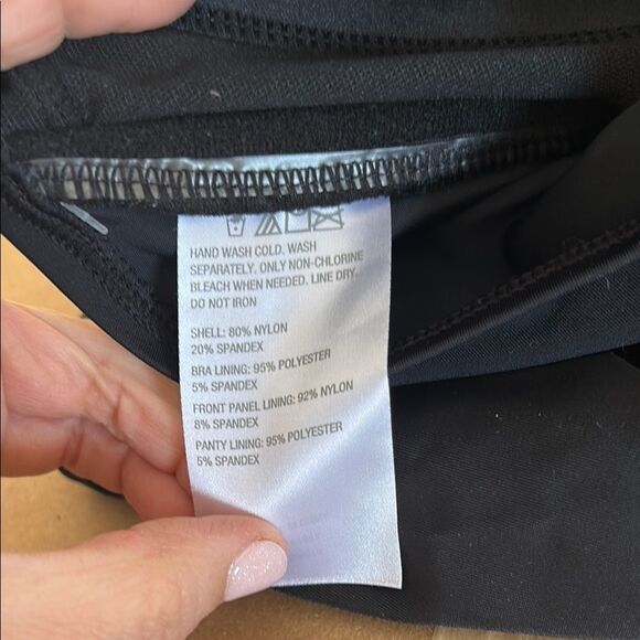 Susan Graver Sz 12 Black One-Piece Swimsuit - Picture 4 of 4